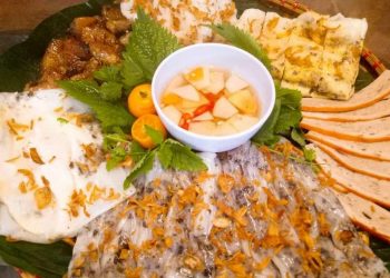 Các món ăn kèm đa dạng với bánh cuốn nóng tăng phần hấp dẫn