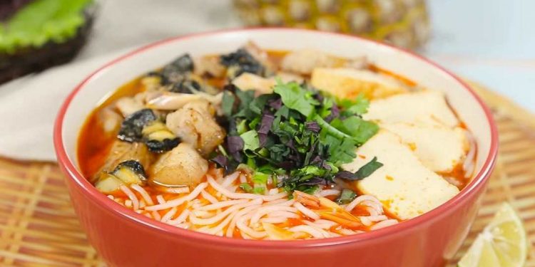 Bún ốc món ăn hấp dẫn và lạ miệng