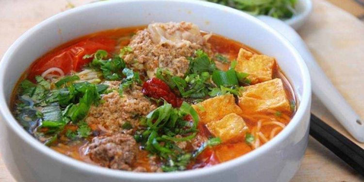 Giá trị dinh dưỡng trong một bát bún riêu cua