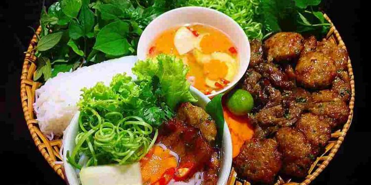 Thành phẩm thu được cho quá trình nấu là món bún chả thơm ngon