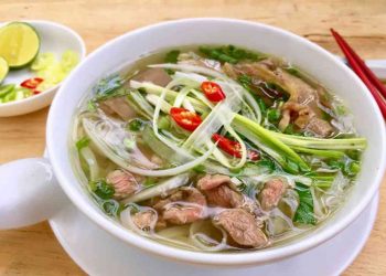 Phở Hà Nội- Món ăn gần gũi của người dân
