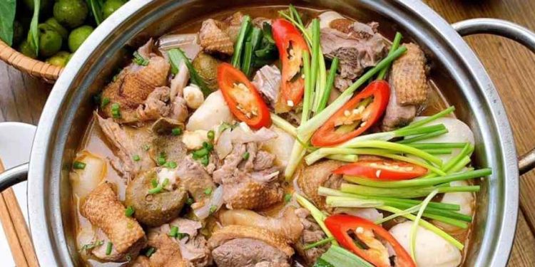 Vịt om sấu đã làm cho người ăn mê mẩn