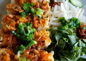 Cách làm bánh đúc mặn từ những nguyên liệu đơn giản