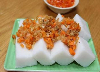 Bánh đúc mặn người Hoa thực hiện bằng các bước đơn giản