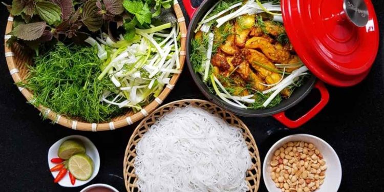 Làm chả cá Lã Vọng bằng nồi chiên không dầu chuẩn vị