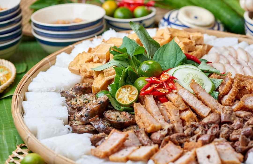 Bún Đậu Mắm Tôm - Đoàn Trần Nghiệp