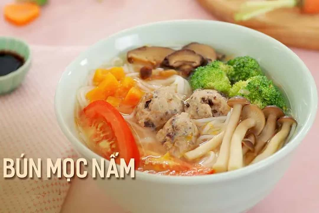 Cách nấu bún mọc nấm tại nhà