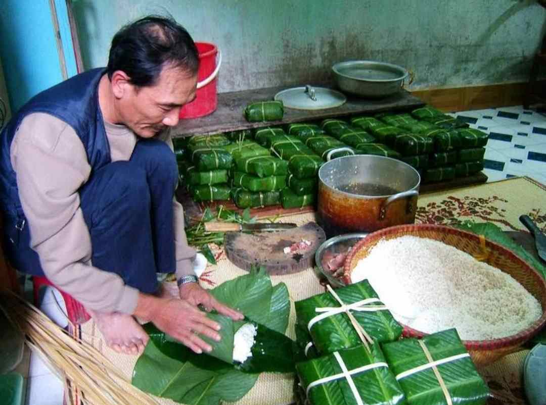 Cách chọn lá dong để gói bánh chưng