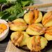 Cách làm món bánh tôm tại nhà từ nguyên liệu đơn giản
