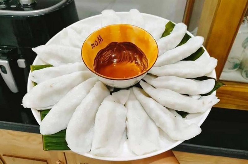 Bánh tai, món quà quê giản dị nhưng khó quên